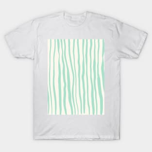 Vertical retro wavy lines - pastel turquoise T-Shirt